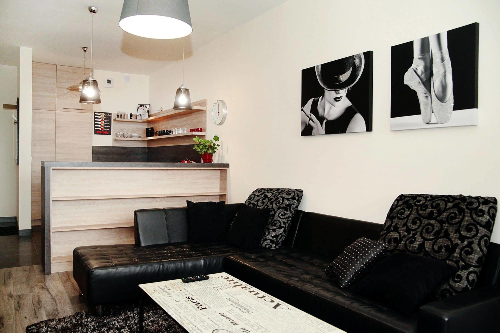 Livin Apartments Santocka 슈체친 외부 사진